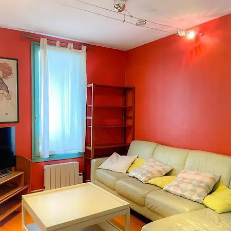 شقة 2 Chambres, Balcon, Parking Gratuit - Wifi