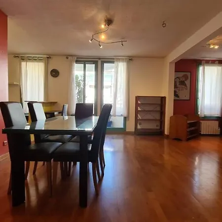 2 Chambres, Balcon, Parking Gratuit - Wifi Apartment Grenoble
