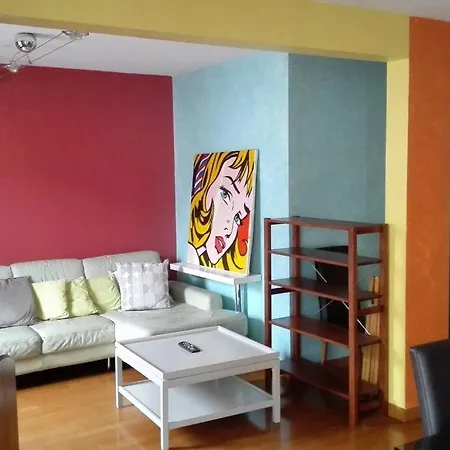 شقة 2 Chambres, Balcon, Parking Gratuit - Wifi *